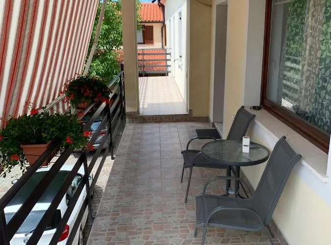 Apartmaji Klabjan - Kaki Osp
